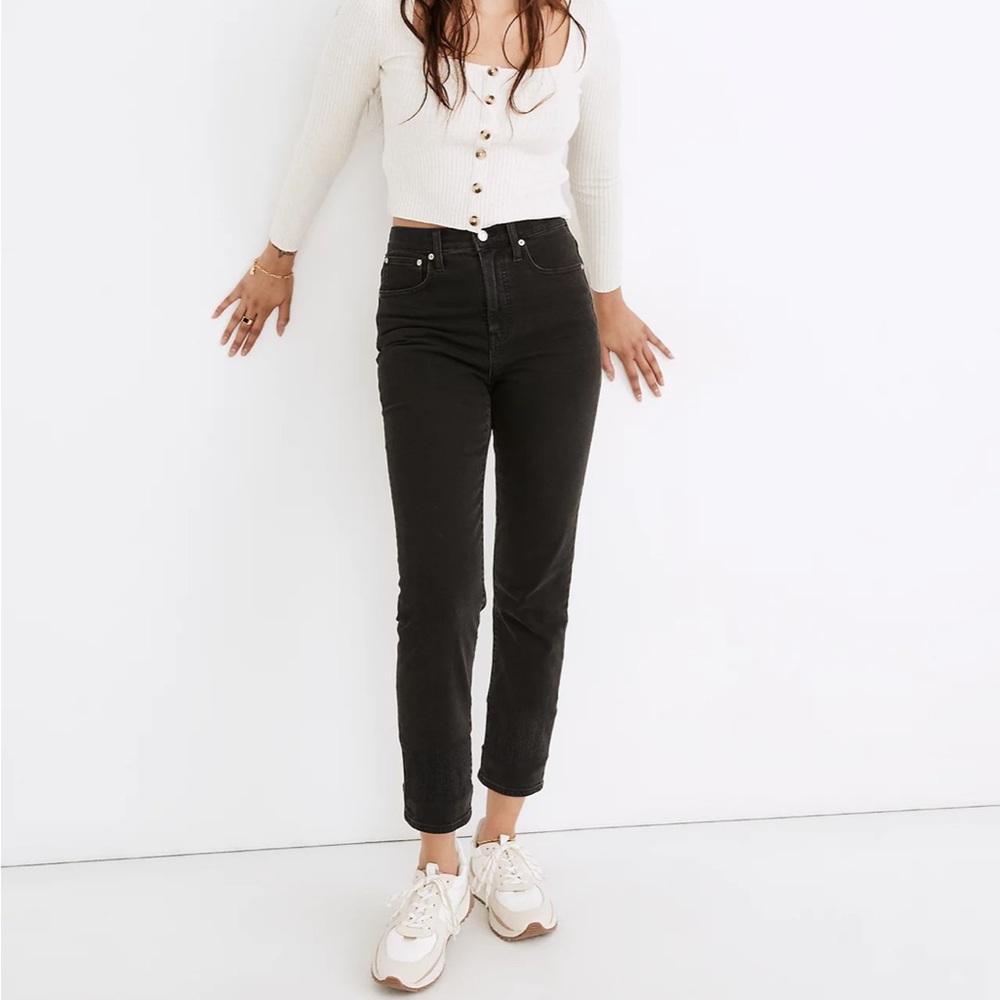 Madewell Classic Straight Jeans in Lunar Wash